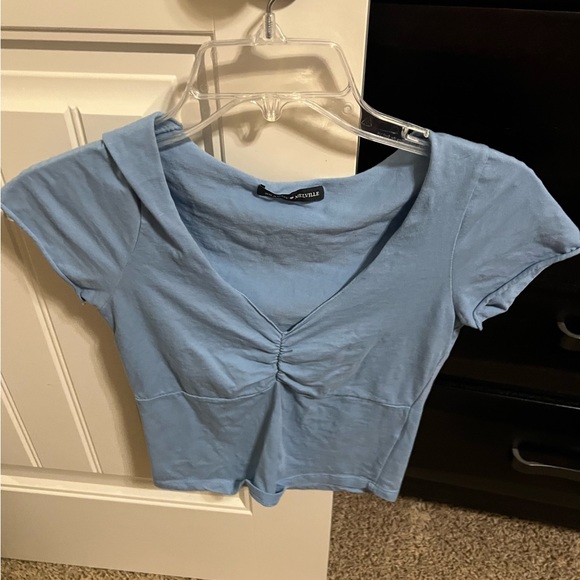 brandy melville blue cropped top - Picture 2 of 2